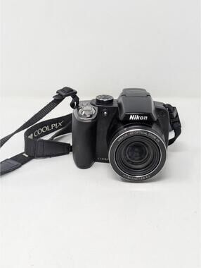 Nikon COOLPIX P80 10.1 MP Digital Camera Black - Read